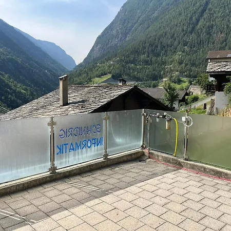 Séjour chez l'habitant Château Schnidrig